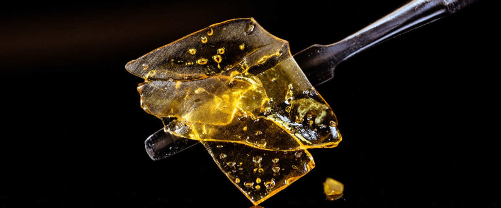 What is the difference between shatter and wax thc?